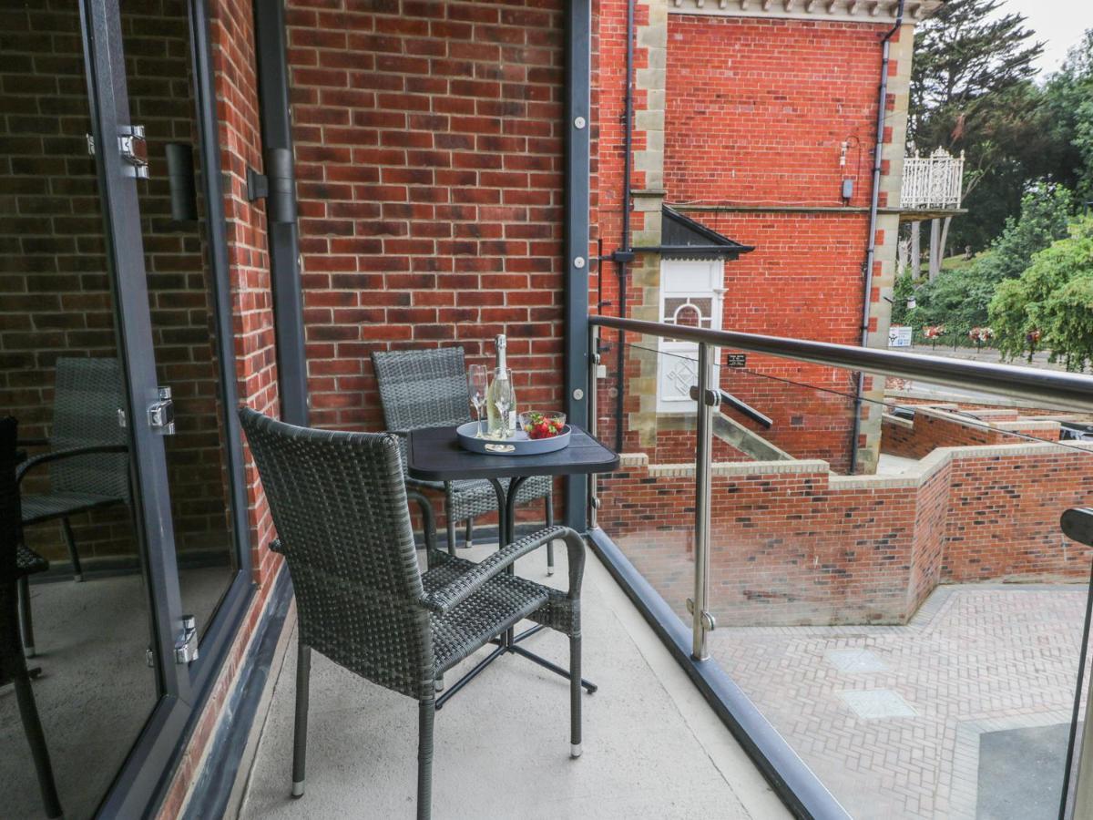 The Office Gardens, Apartment 1 Whitby Buitenkant foto